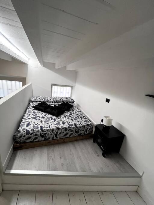 Appartamento Amazing Little Loft In The Center Of Milano Esterno foto